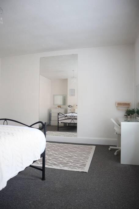 Spacious 1 Bedroom Apartment Leicester Zewnętrze zdjęcie