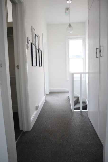 Spacious 1 Bedroom Apartment Leicester Zewnętrze zdjęcie