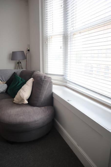 Spacious 1 Bedroom Apartment Leicester Zewnętrze zdjęcie